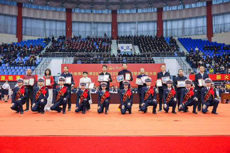 合肥一中毕业生张伊晨获评大连海事大学本科生最高荣誉，系安徽省唯一入选者