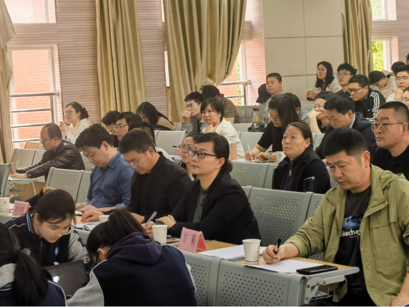 AI赋能历史课堂   智探文明交流新径——记安徽省人工智能赋能课堂教学校园开放日历史专场活动