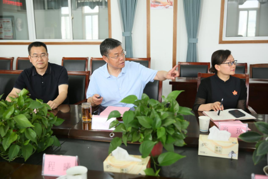 阜阳师范大学党委书记程曦一行莅临合肥一中调研交流